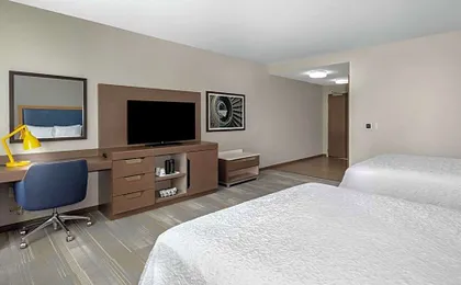 Hampton Inn & Suites San Diego Liberty Station