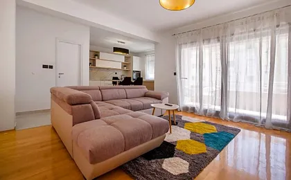 Villa M