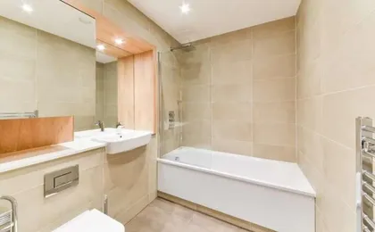 Grove Park Cozy Apartment in London