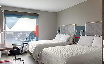 avid hotels - Detroit - Warren By IHG