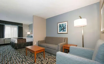 Best Western Plus Blaine at the National Sports Center