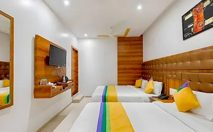 Hotel Riva International-Near Nesco