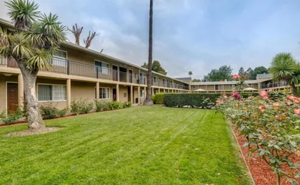 Hotel Rose Garden