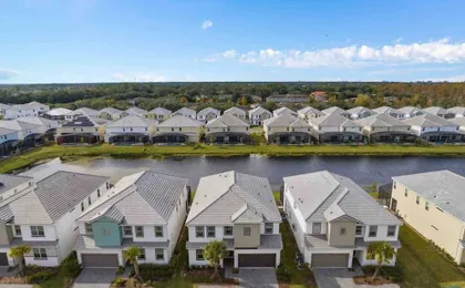 Super Huge- 12bd 12bas - Sleeps 38