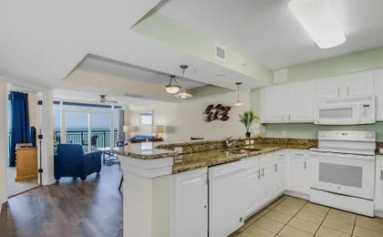 Paradise Resort 410