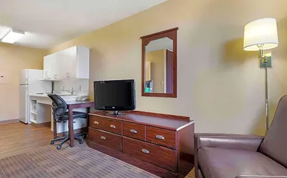 Studio 6 Corporate Extended Stay Rochester Henrietta NY