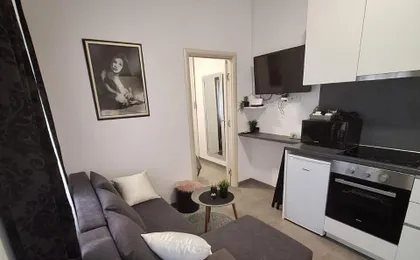 Studio Apartmani Louis I Lola