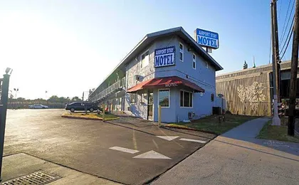 Airport Stay Motel
