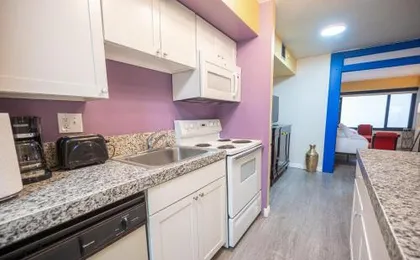 Stay Together Suites - Suite On The Strip Sleeps 8 - NO RESORT FEE