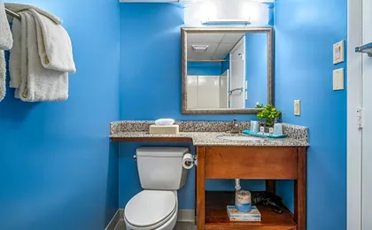 Cayman Suites Hotel