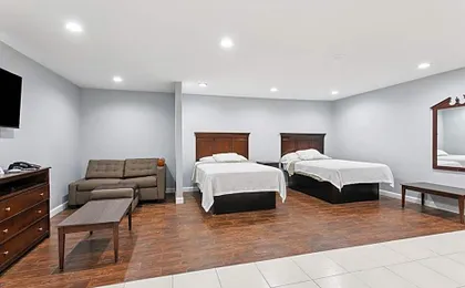 Laplace Motel