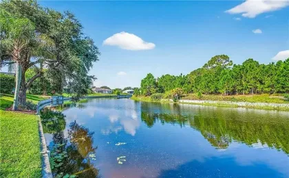 Relaxing Family Retreat In The Heart Of Sebastian 3 Bedroom Home