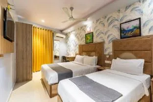 Hotel Lotus Grand