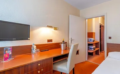 PLAZA INN Rieker Stuttgart Hauptbahnhof