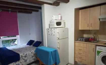 Estudio con balcon Plaza España