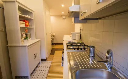Stazione San Pietro 20 Apartment