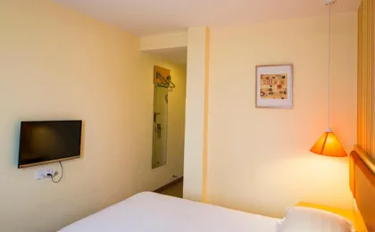 Home Inn Wuhan Xiongchu Avenue Shucheng Road