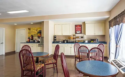 Econo Lodge Picayune