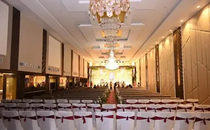 Balaji Palace Kashi