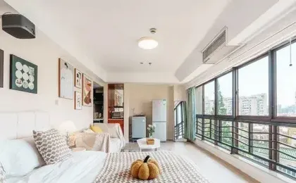 Qi Ya Apartment (Shanghai Lujiazui Financial District, Beiyangjing Road Metro Station Branch)
