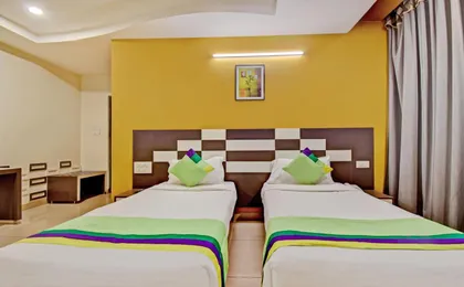 Hotel Raj Elegance