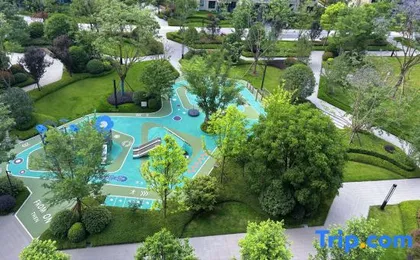 Chuanmei International Apartment (Chengdu Jingrong Lake Century Science Fiction Park Branch