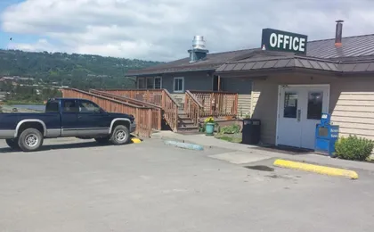 Beluga Lake Lodge