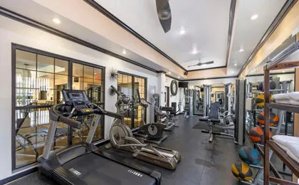 Best Western Plus Emerald Inn & Suites