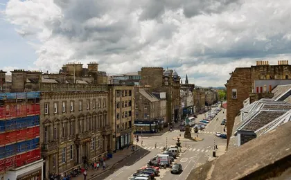 Joivy Luxury George Street Apartments: Castle Suite