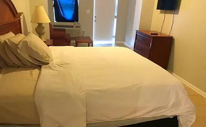 RED CARPET INN, ALEXANDRIA