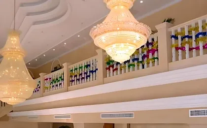 Vienna Hotel Chongqing Changshengqiao Subway Station Branch