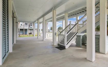 Sandpiper Treasure by Ryson Vacation Rentals