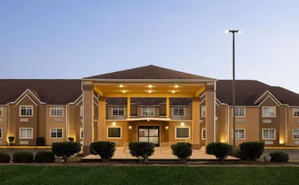 Days Inn by Wyndham Jackson Downtown