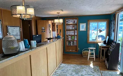 SeaCoast Inn