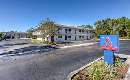 Studio 6 Kissimmee, FL - Orlando