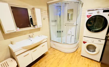 Acropolis Modern Apartments Free Parking,Free Pet Hosting,Netflix