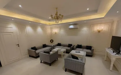 1 Amiras - a Luxury Villa