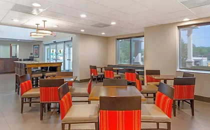Comfort Suites Raleigh Walnut Creek