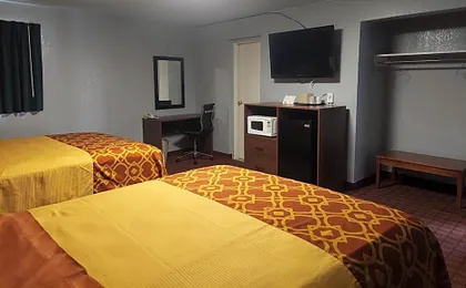 Economy Inn
