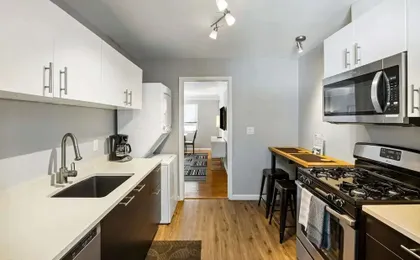 Brookwood Courtyard by BCA Furnished Apartments Bcc2b 03 C