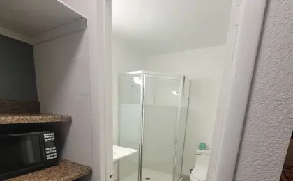 Budget Inn