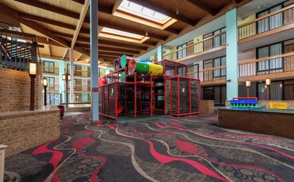Mcm Grande Hotel & Fundome