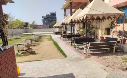 Hotel Maharani Resort & Bar near Jaipur Airport