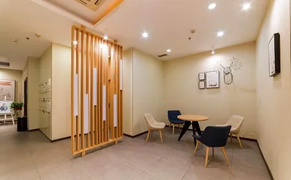 Hanting Hotel Wuhan Guangbutun Metro Station