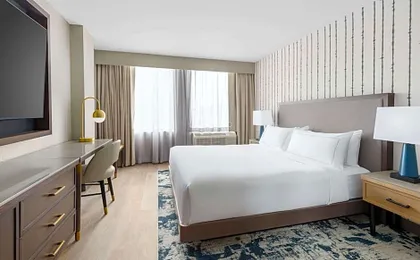 DoubleTree by Hilton Charlotte City Center