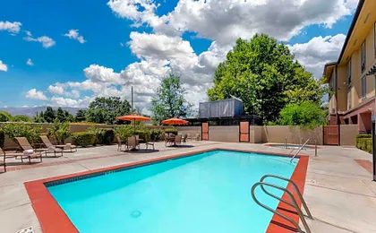 Best Western Plus Country Park Hotel