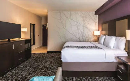 La Quinta Inn & Suites by Wyndham Colorado Springs North