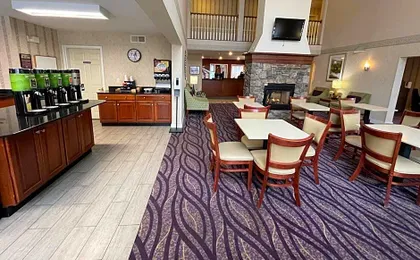 Smart Suites, an Ascend Collection Hotel