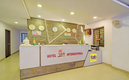 Fabhotel Vsr International