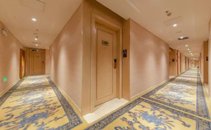 Vienna Hotel Shenzhen Huaqiang North